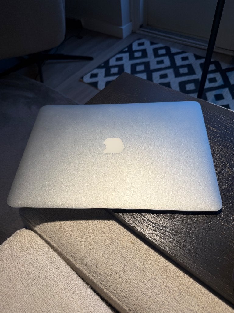 MacBook Air 13 inch