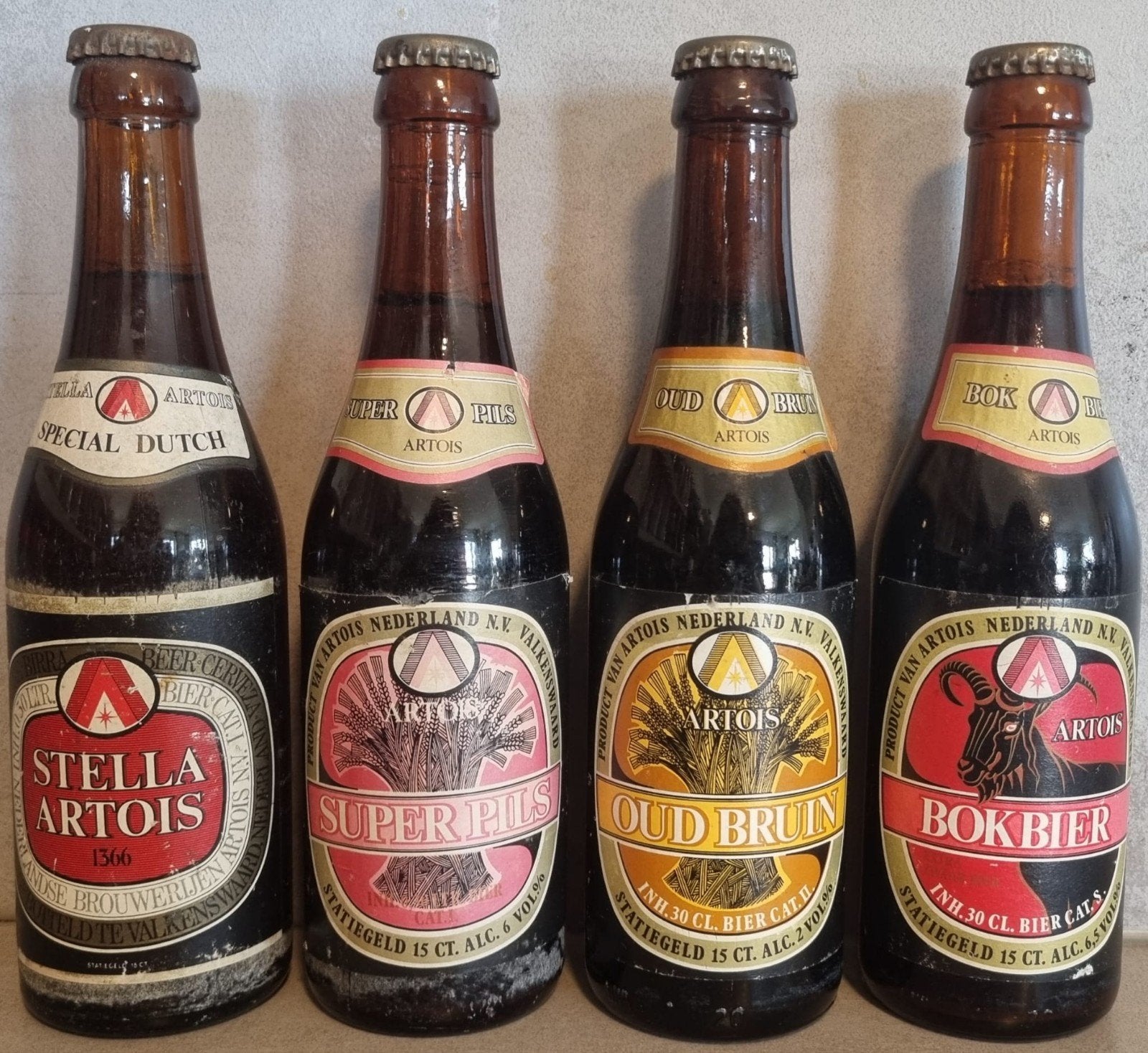 Artois ~'80, Valkenswaard: Special & Super, Oud Bruin, Bok, Ophalen of Verzenden, Zo goed als nieuw, Flesje(s), Stella Artois