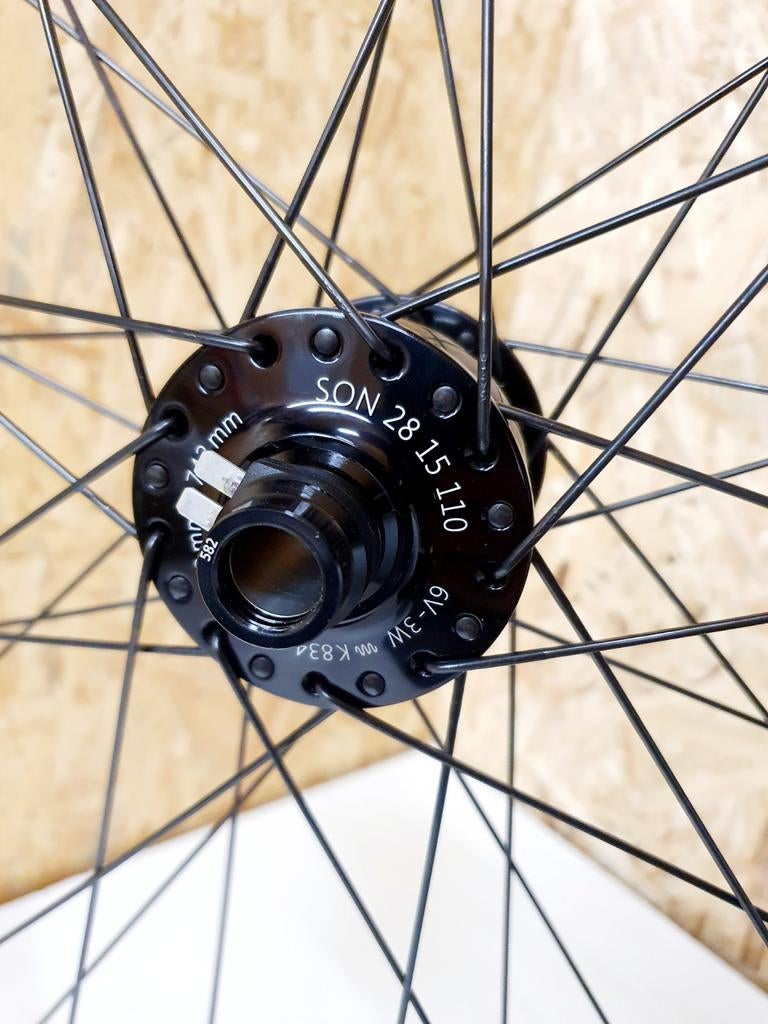 Voorwiel SON 28" 110mm / Ryde Andra 40  -Santos, Idworx, etc, Wiel, Contact@etappecycling.com, Nieuw, SON