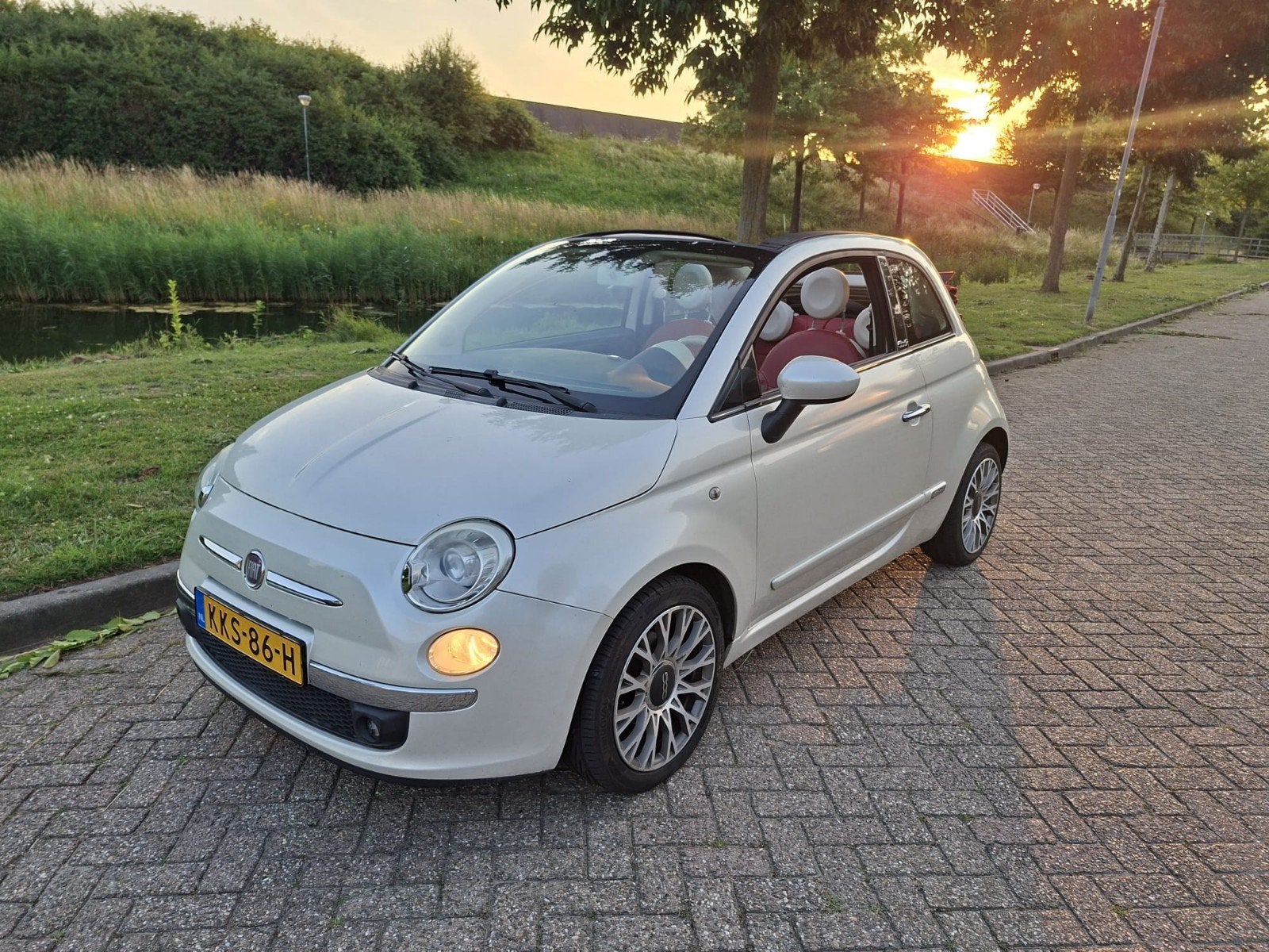 Fiat 500 cabrio 0.9 Twinair 2011 parelmoer Wit, Auto's, Fiat, Wit, Leder, Handgeschakeld, Particulier
