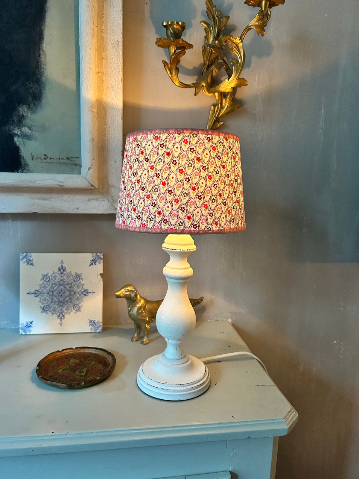 Handgemaakte tafellamp met vintage stof en voet, 36 cm hoog, Ophalen, Gebruikt, Overige merken, Vintage