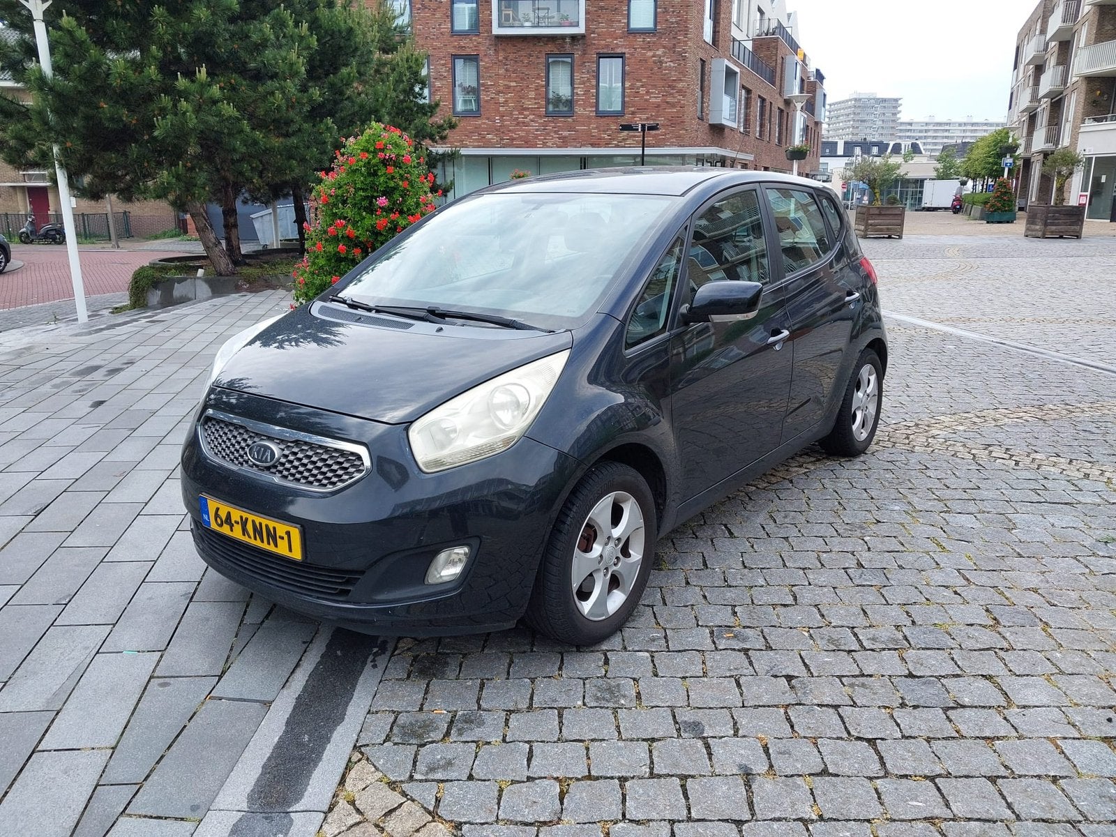Kia Venga 1.6 Cvvt 2010 Zwart , Airco ,cruisecontrol,, Auto's, Voorwielaandrijving, 125 pk, Automatische klimaatregeling, 1591 cc