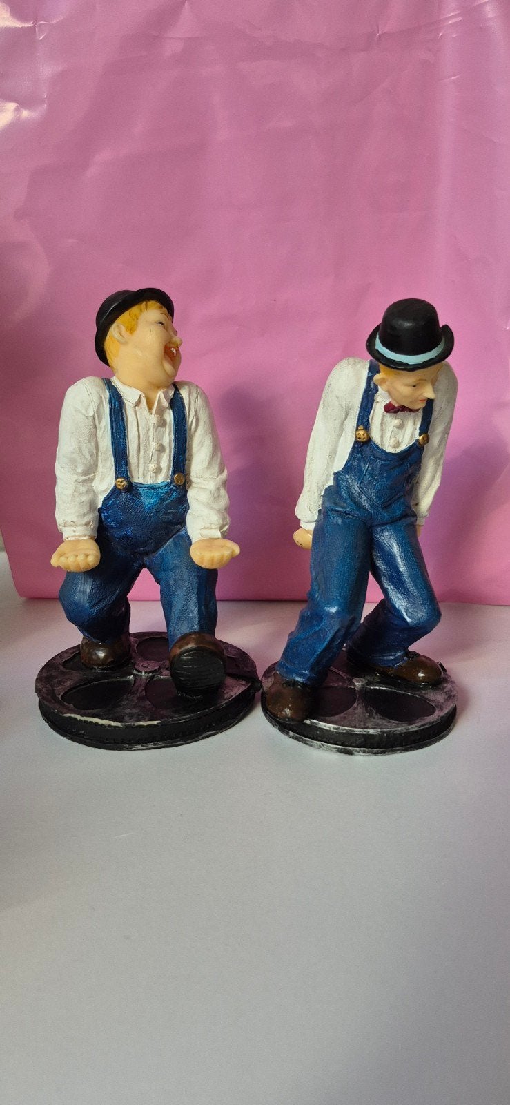 Setje Laurel en Hardy beeldje, sjouwen iets, Ophalen of Verzenden, Zo goed als nieuw, Mens