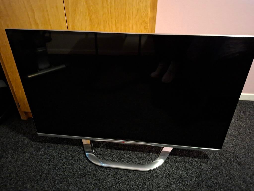 LG TV 43 inch in prima staat met afstandsbedieningen, Ophalen