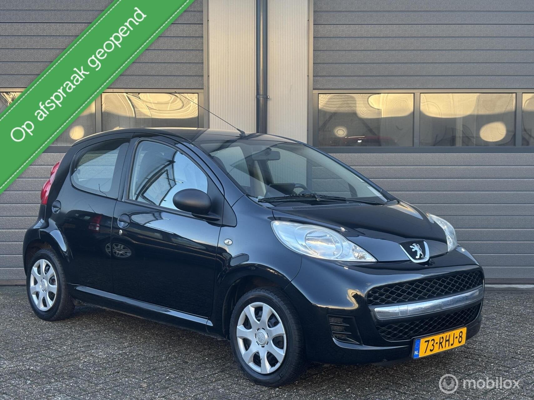 Peugeot 107 1.0-12V XR Uitvoering / 2e Eigenaar _ Navi, Auto's, Voorwielaandrijving, Euro 5, ABS, 4 stoelen