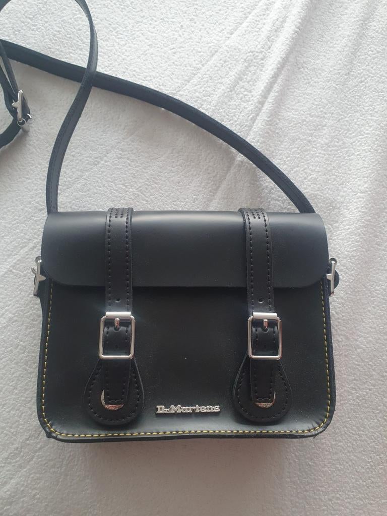Dr. Martens Schoudertasje Zwart - Zo goed als nieuw, Ophalen of Verzenden, Zo goed als nieuw, Zwart, Schoudertasje