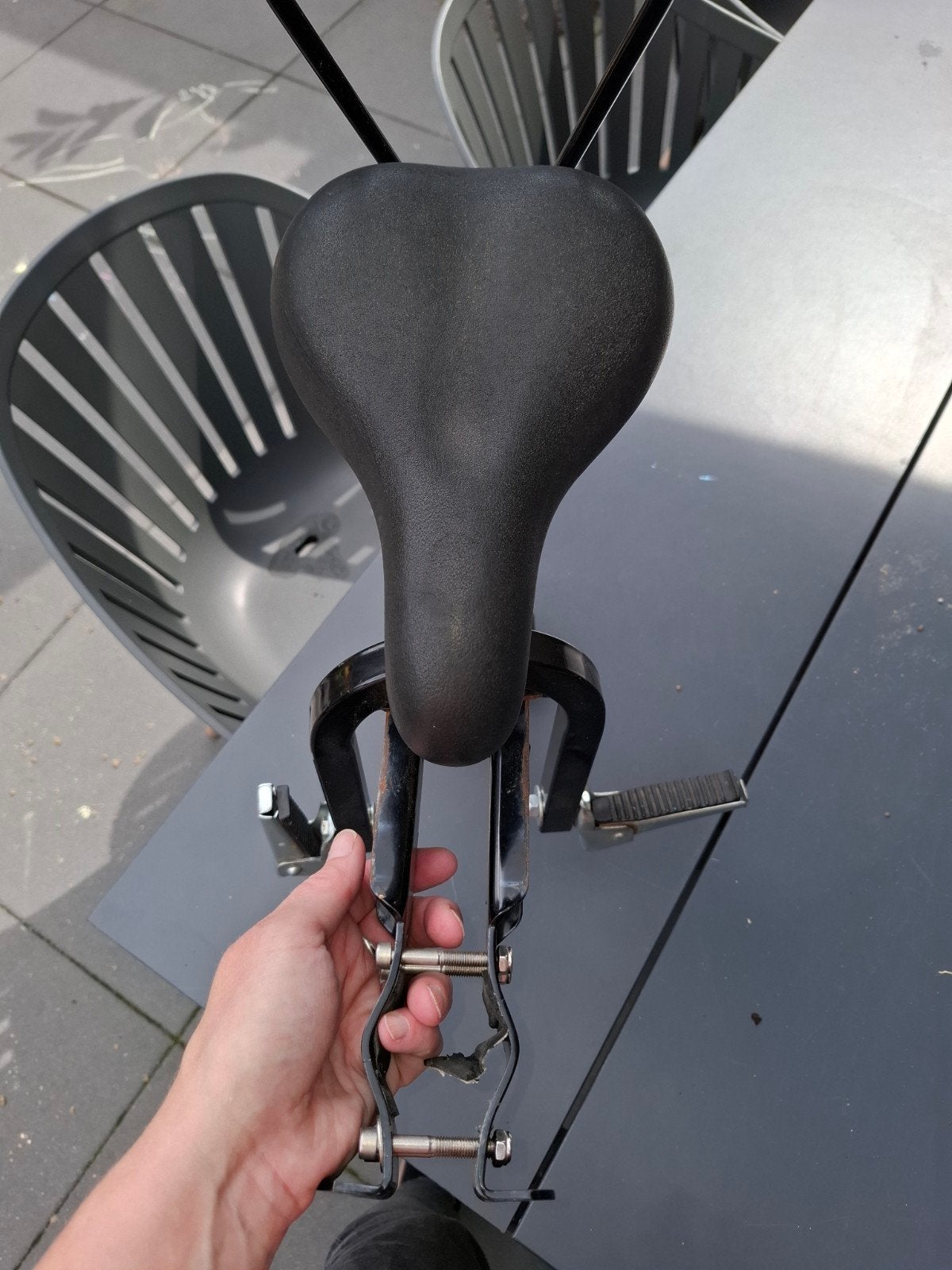 Gebruikt fietsstoeltje voor voorop, met voetsteuntjes, Ophalen, Onbekend, Gebruikt, Voetsteuntjes