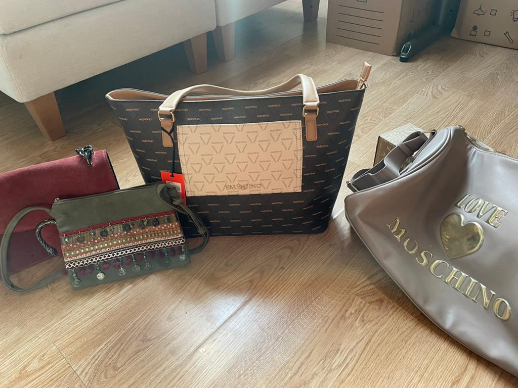 Verschillende tassen Moschino en Valentino, Ophalen of Verzenden, Zwart, Shopper