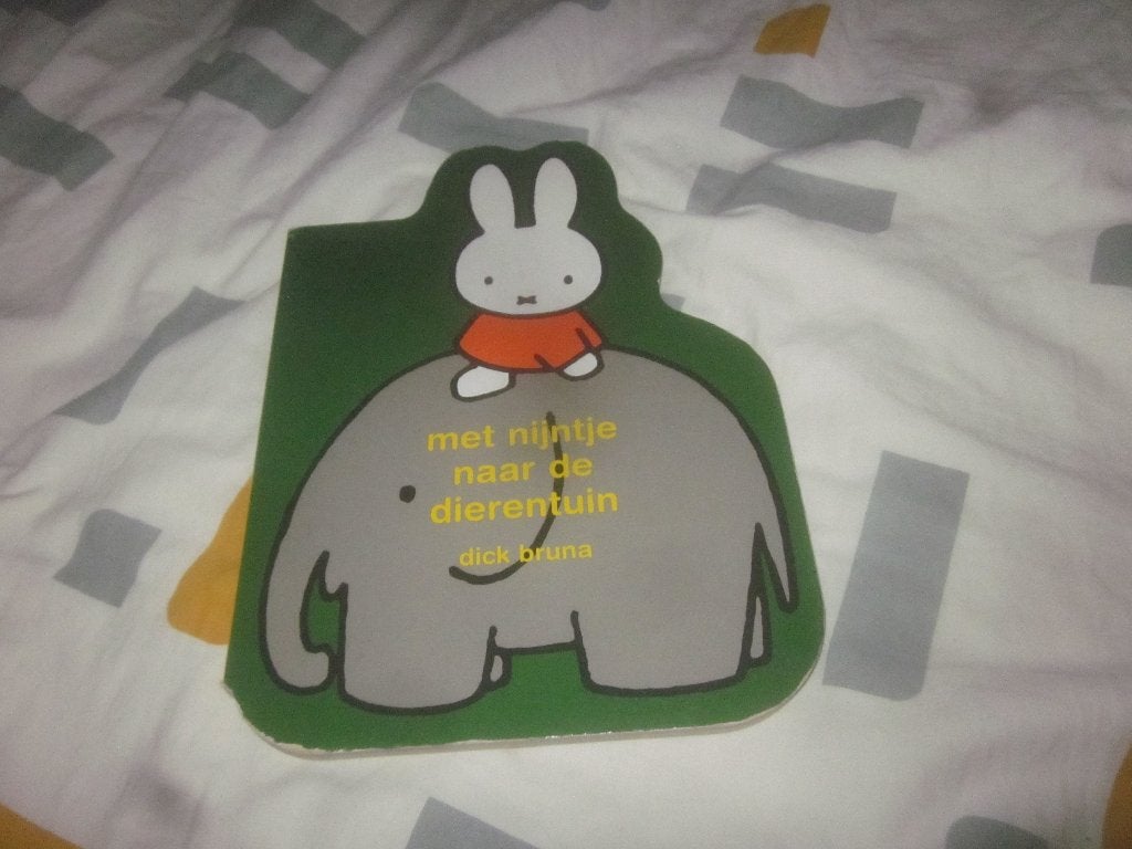 Met Nijntje naar de dierentuin Dick Bruna zgan, Boeken, Ophalen of Verzenden, Zo goed als nieuw, Dick Bruna