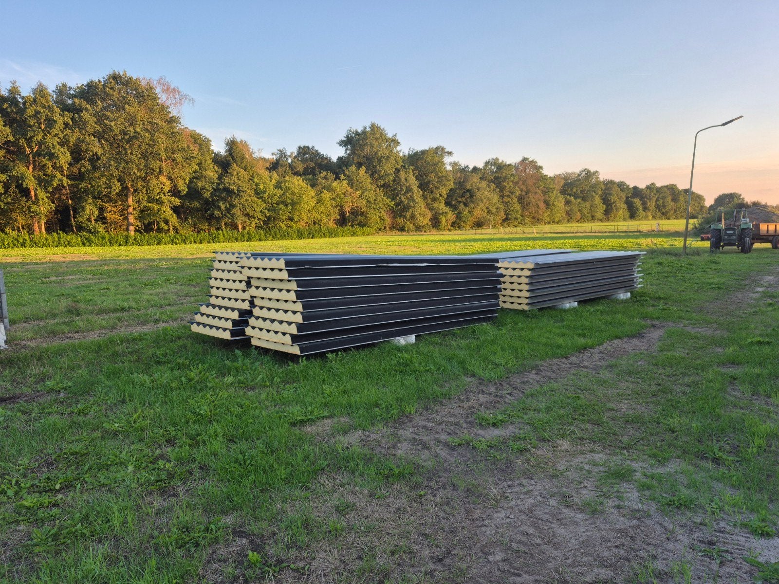 golfpanelen dakplaten  gl 80/120golfplaten geïsoleerd