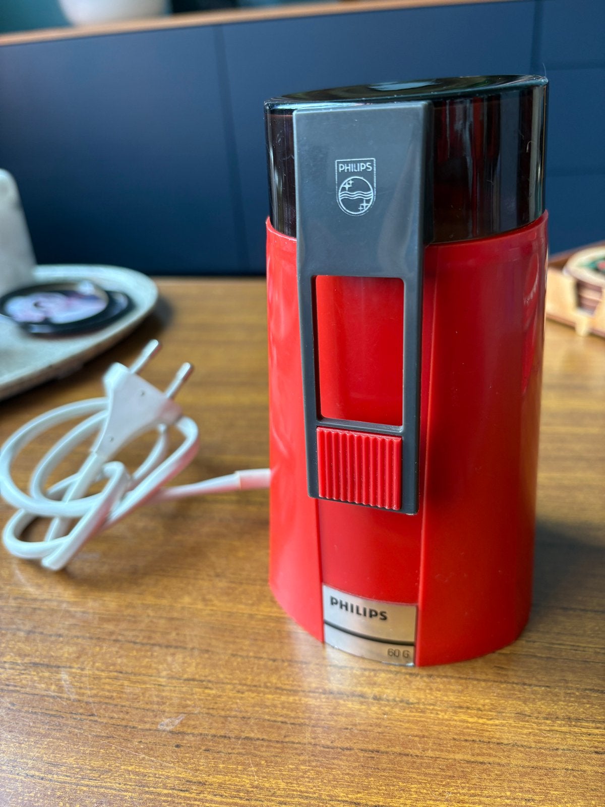 Vintage Philips HR2103 koffiebonen maler rood elektrisch, Gebruikt, Ophalen of Verzenden, Koffiemolen, Philips
