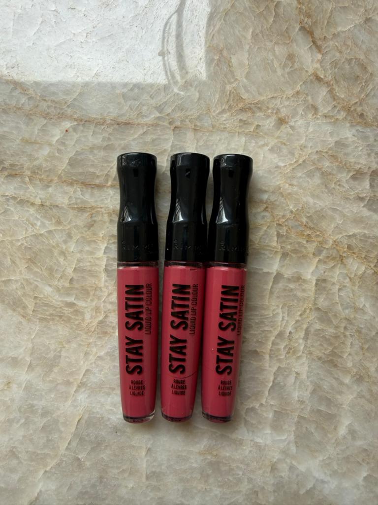 Rimmel Stay Satin Liquid Lip Colour - 3 stuks, Lippen, Ophalen of Verzenden, Zo goed als nieuw, Make-up