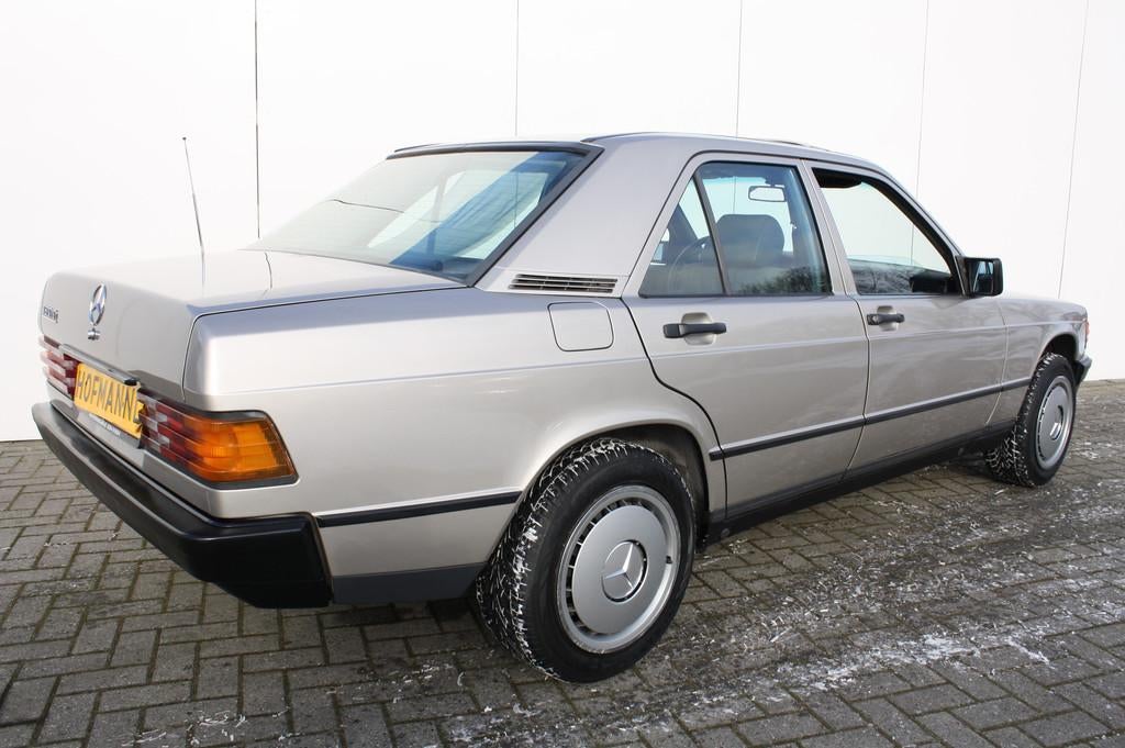 Mercedes-Benz 190D (bj 1986), Auto's, Mercedes-Benz, Achterwielaandrijving, 4 cilinders, Open dak, 572 kg