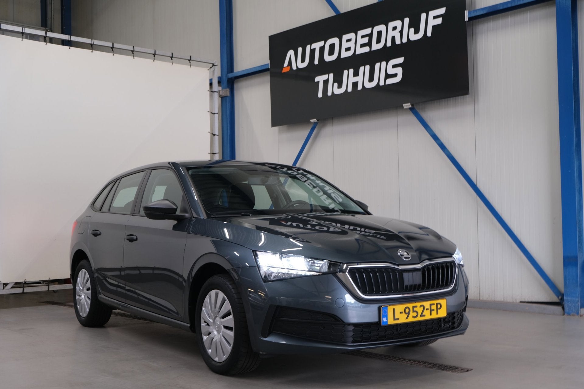 Skoda Scala 1.0 TSI Active - N.A.P. Airco, Cruise., Dealer onderhouden, Scala, Gebruikt, Euro 6