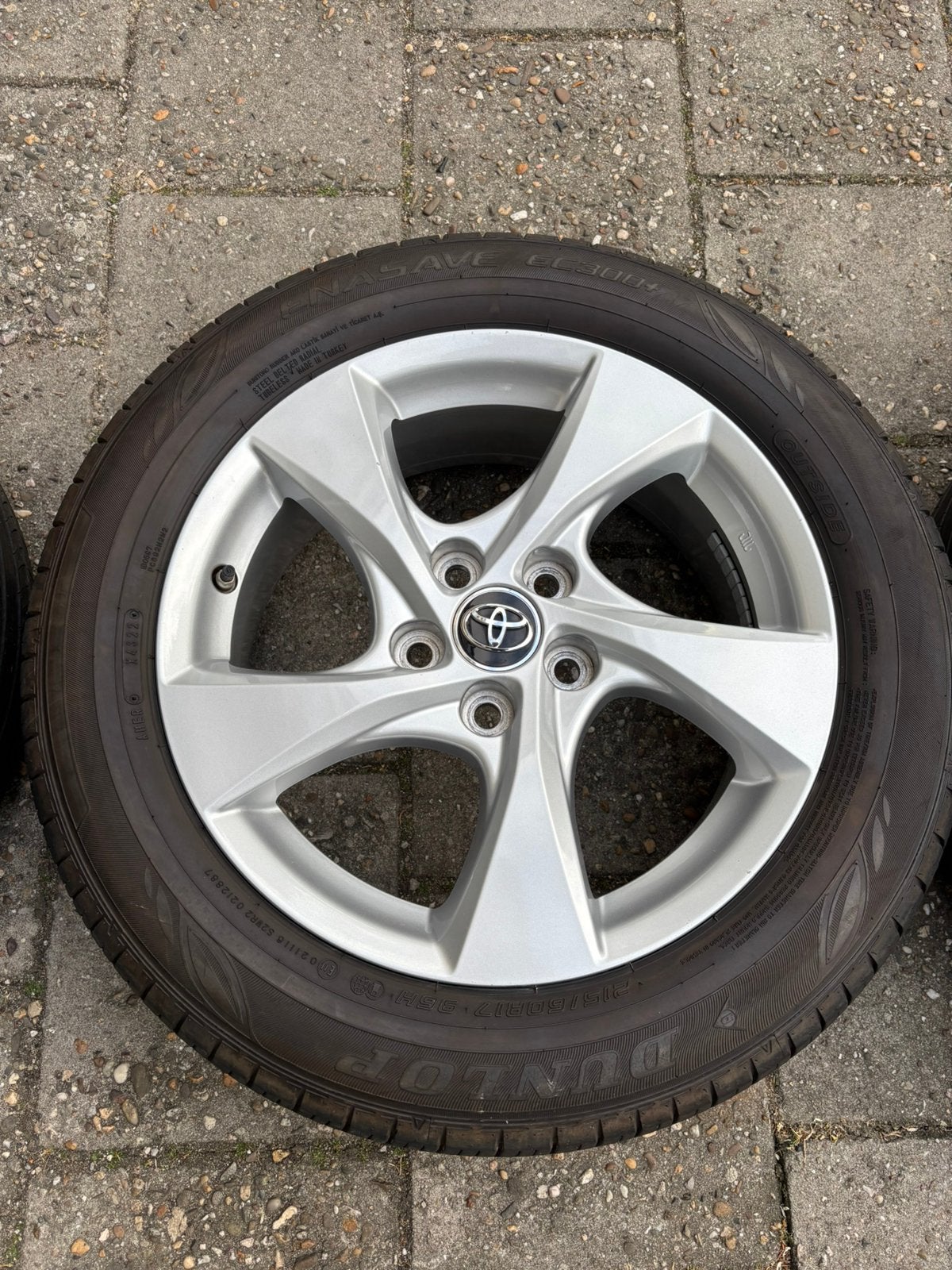 Leuke set 17inch Toyota wielen, Auto-onderdelen, Banden en Velgen, Banden en Velgen, 17 inch, Ophalen of Verzenden, Personenwagen