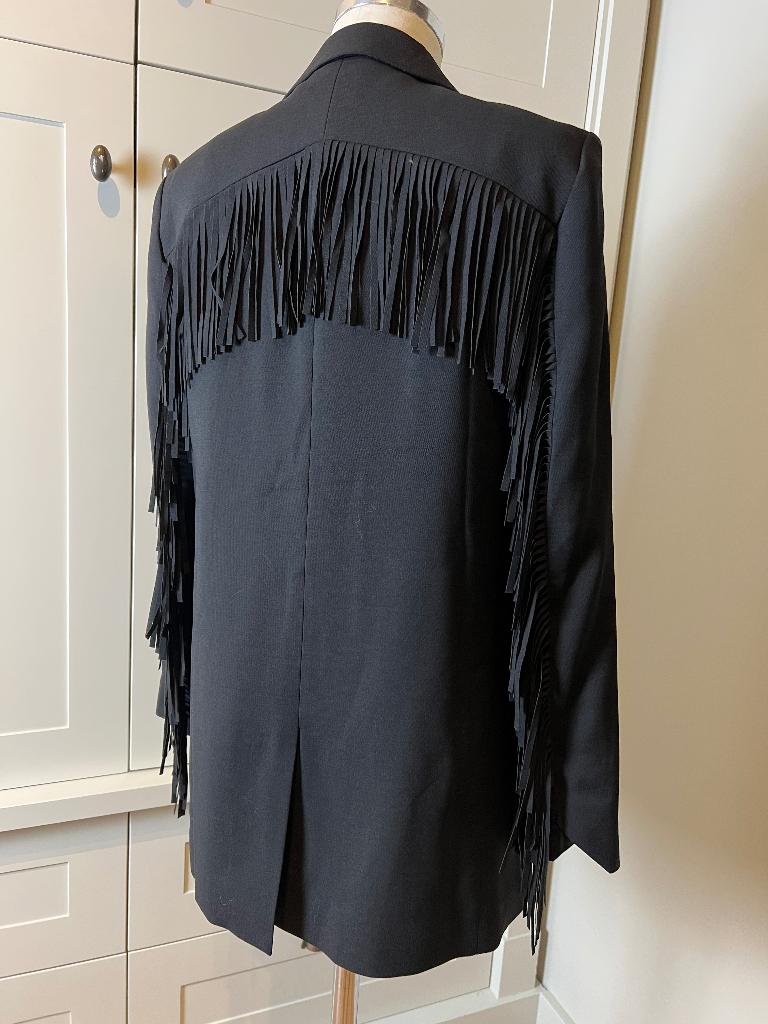 Zadig et Voltaire zwart colbert met fringes, Maat 38/40 (M), Verzenden, Zwart, Nieuw