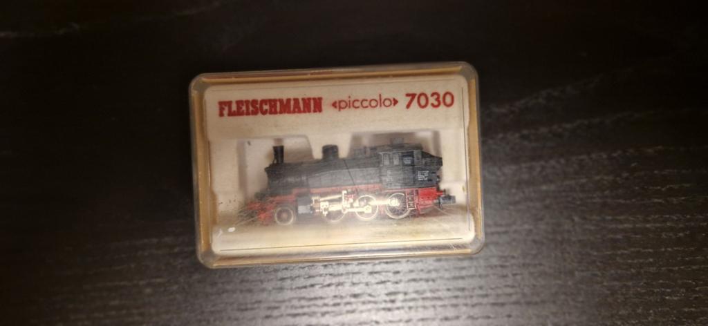 Fleischmann Piccolo 7030 Stoomlocomotief N-spoor, Ophalen of Verzenden