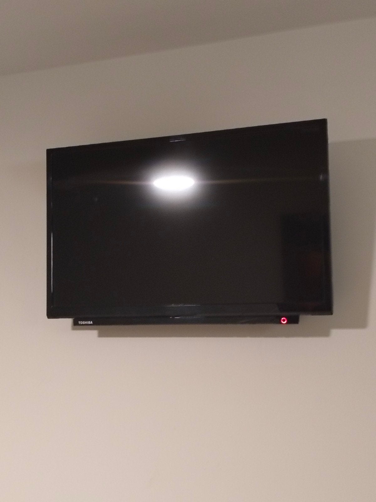 Toshiba TV met afstandsbediening en handleiding, Ophalen, 50 Hz, 40 tot 60 cm, Gebruikt