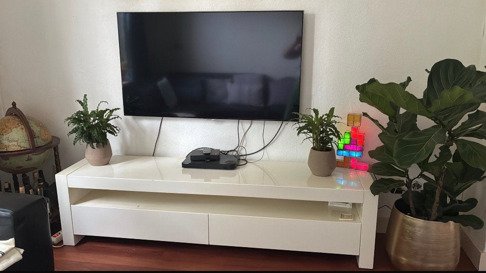 TV-meubel, wit hoogglans, Ophalen, Zo goed als nieuw, 200 cm of meer, Minder dan 100 cm