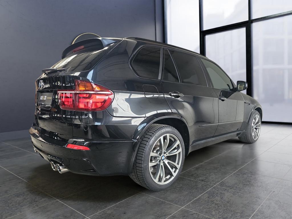 BMW X5 M 4.4i V8 | All-in | Akrapovic | Luchtvering | Leder, Auto's, Gebruikt, 4395 cc, 3000 kg, Zwart
