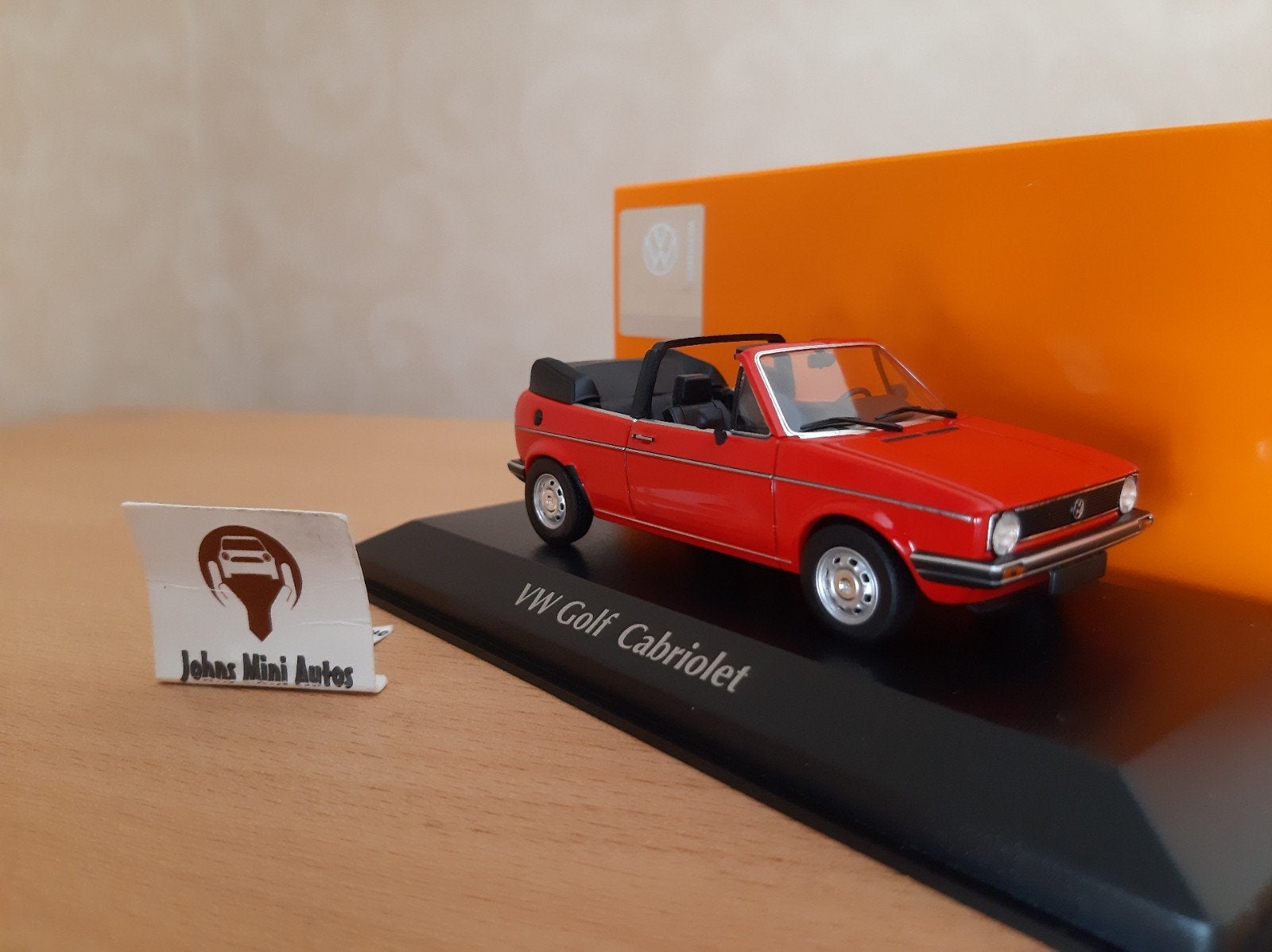 Volkswagen Golf I Cabriolet 1979 Rood van Maxichamps 1:43, Overige merken, Auto, Nieuw, Ophalen of Verzenden