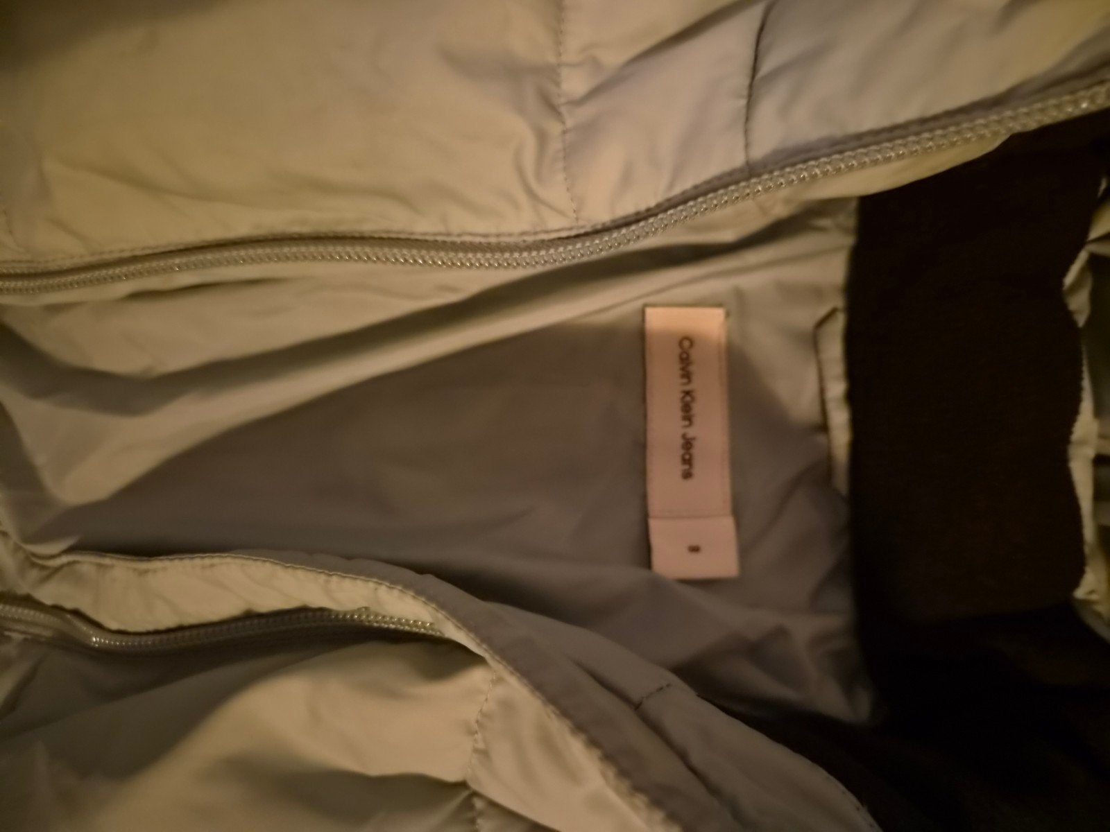 Calvin Klein jas voor meisjes - maat 8 - Zo goed als nieuw, Kinderen en Baby's, Meisje, Zo goed als nieuw, Jas, Calvin Klein