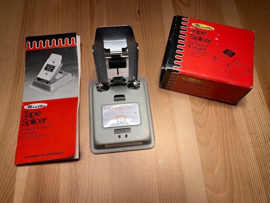 Minette Tape Splicer Super 8 & Single 8, Audio, Tv en Foto, Filmrollen, Ophalen of Verzenden, 8mm film