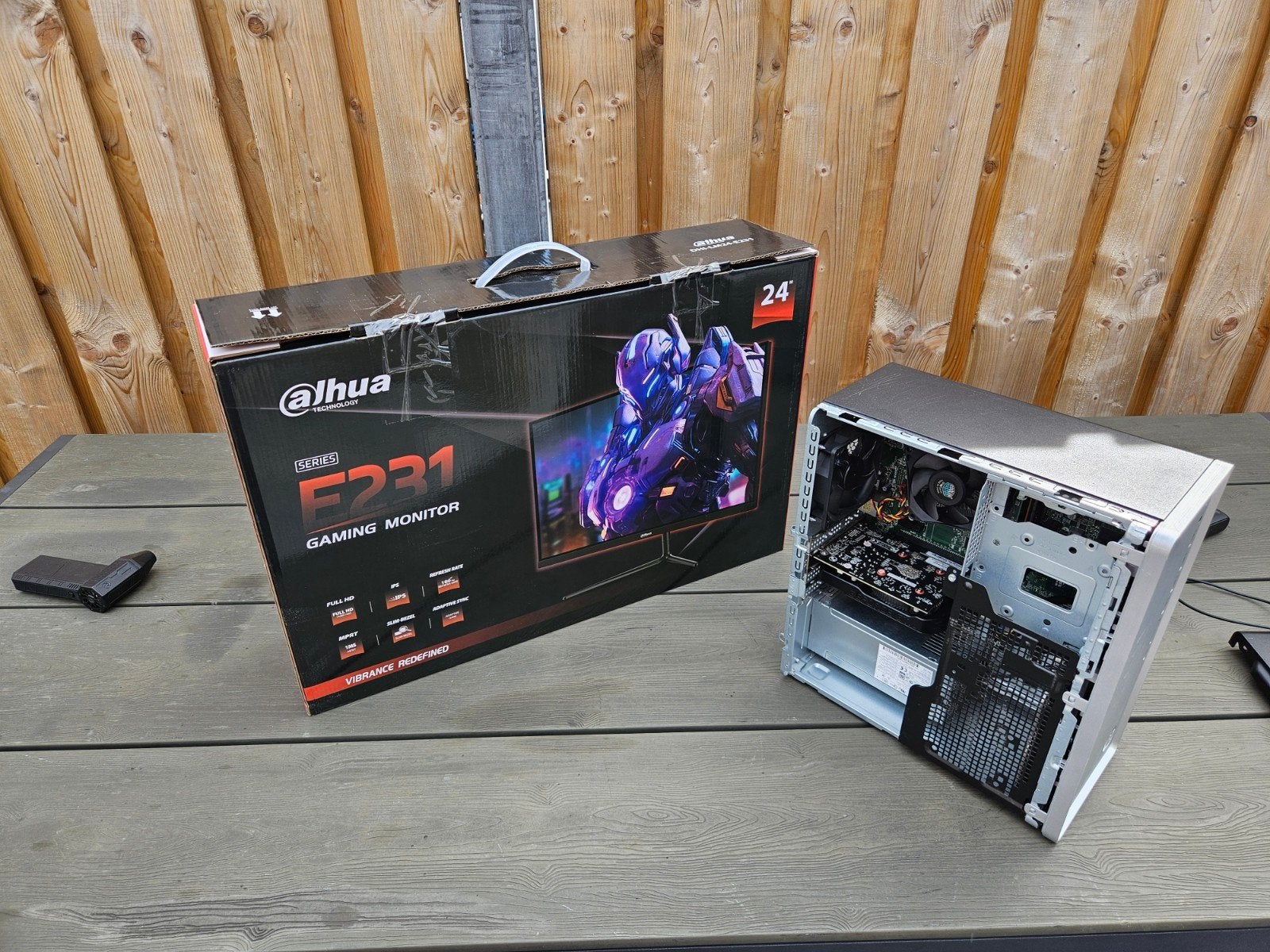 Game pc set i5-9400/16gb/gtx 1650/256 gb+1 Tb/180hz monitor, Computers en Software, Met monitor, Hp, Gebruikt, Virtual Reality