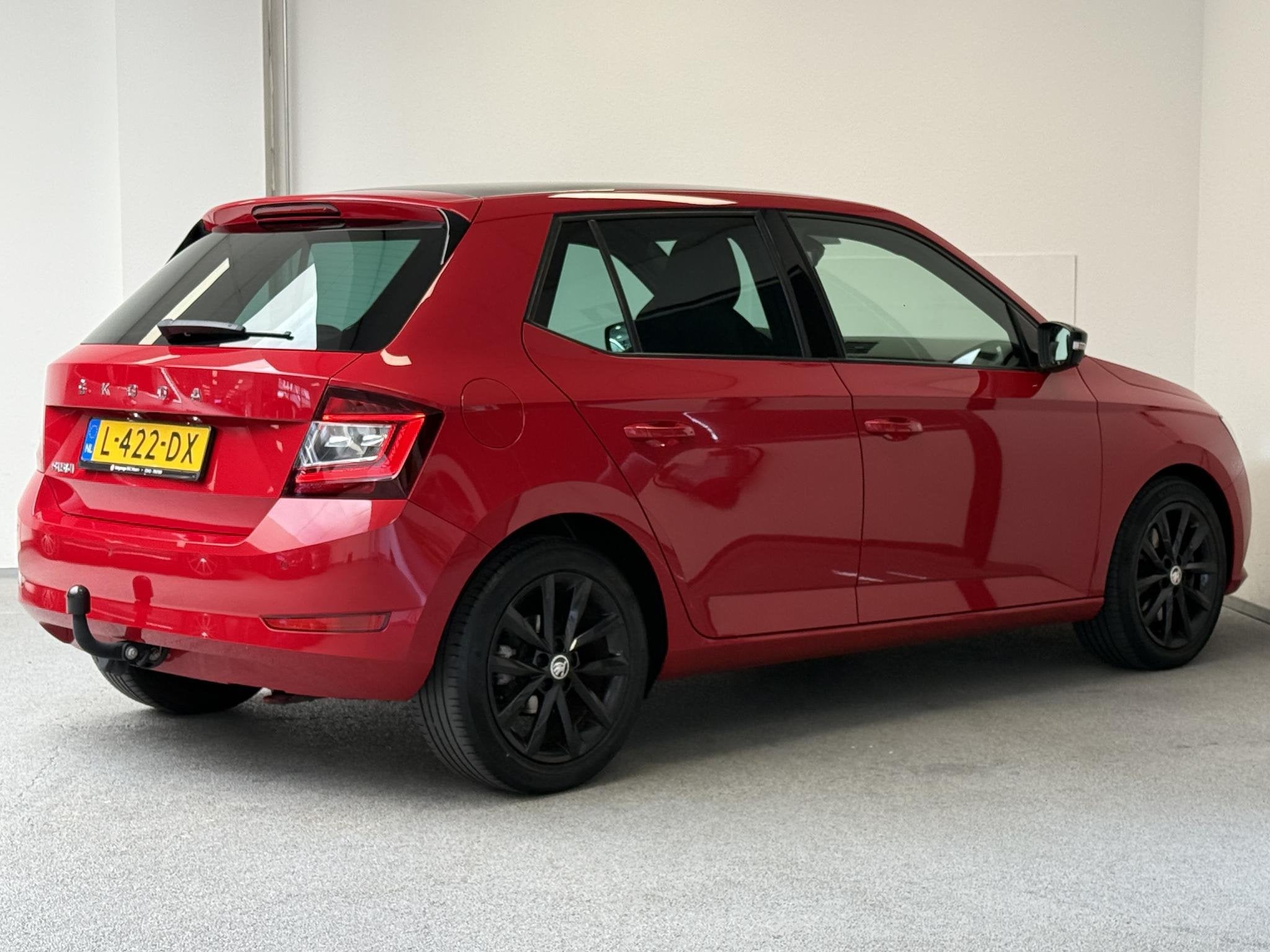 Skoda Fabia 1.0 TSI Sport business | PANO | TREKHAAK | ACC |, Auto's, Stof, Gebruikt, Origineel Nederlands, Bedrijf