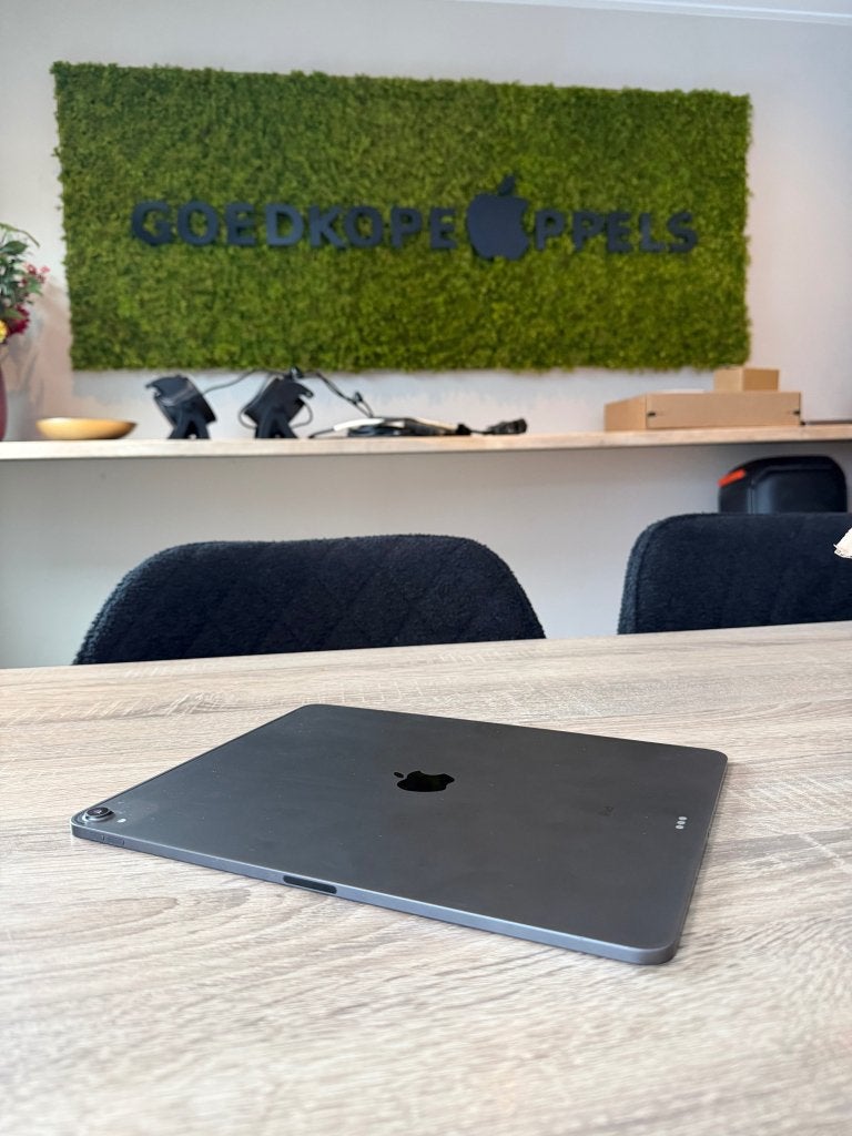iPad Pro 12 9 inch 3e Generatie 64GB Space Grey - wifi model, Computers en Software, Apple iPads, Ophalen, Apple, Cupertino California