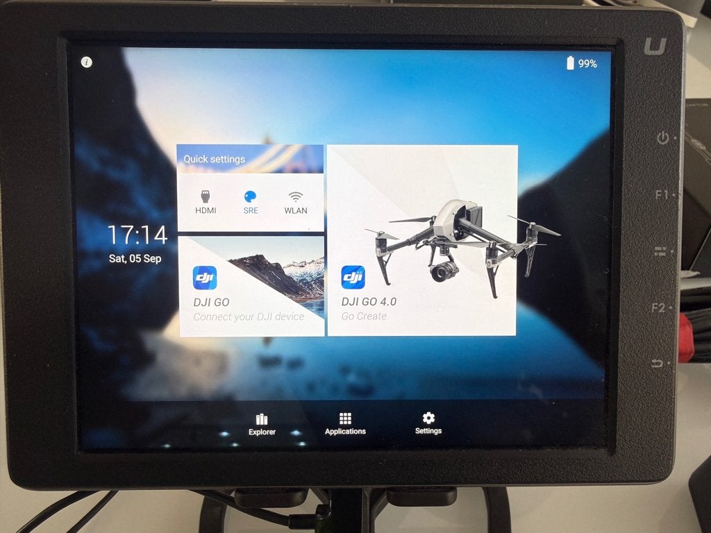 CrystalSky (ultra 7.85 inch) met 2 accu"s en lader., Audio, Tv en Foto, Gebruikt, Overige merken, Ophalen of Verzenden, 1 tot 5 kilometer