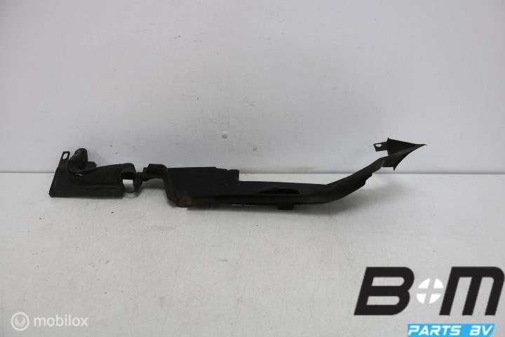 Afdekscherm rechts Audi A4 8W 8W0821170, Gebruikt