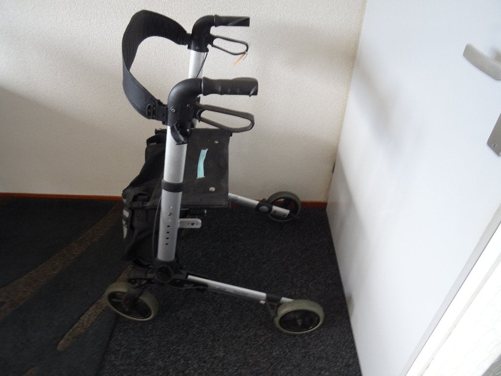 Excelcare Travel Eaze rollator, Ophalen, Lichtgewicht, Gebruikt