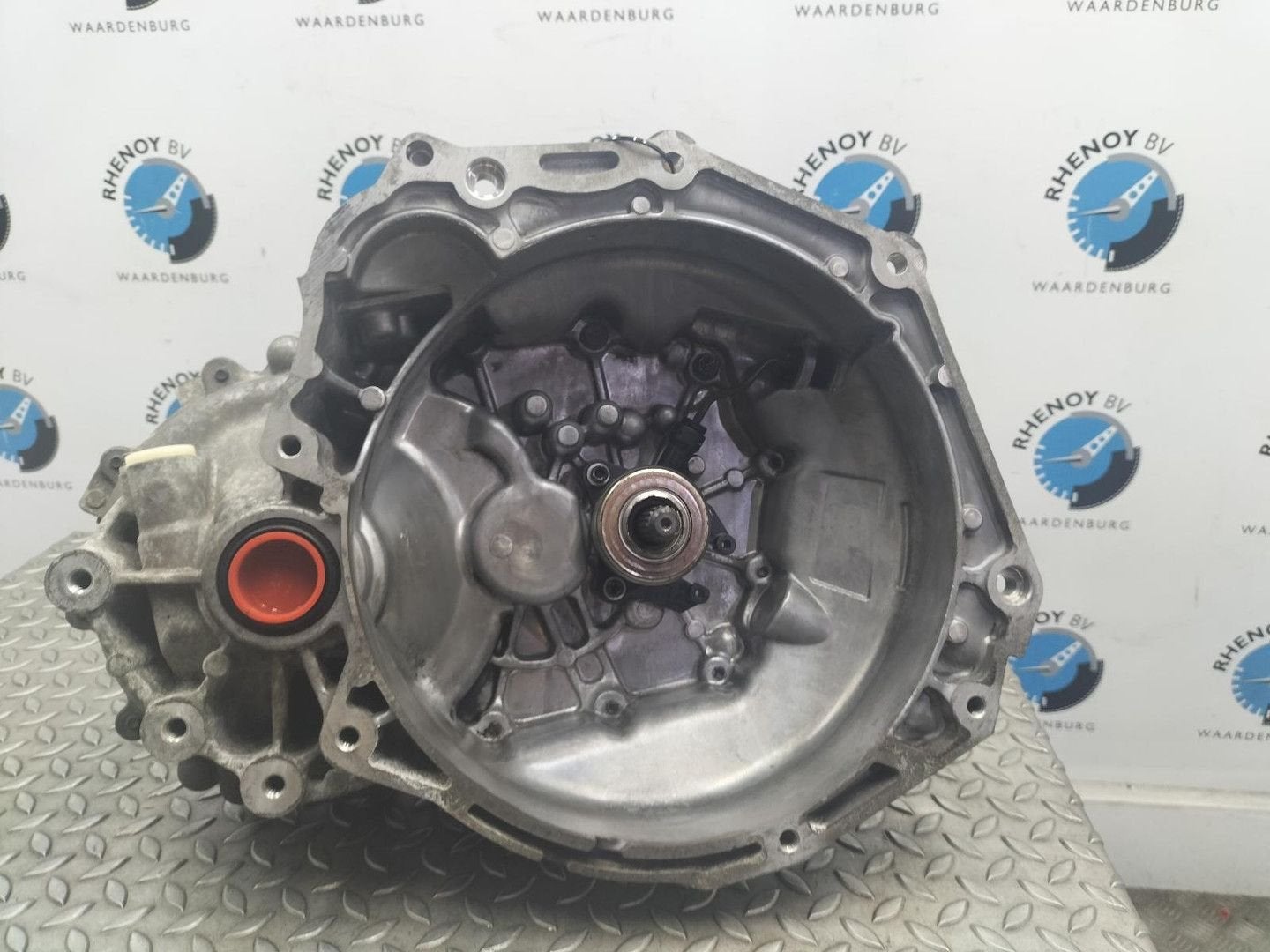 OPEL KARL ecoFLEX Edition TRANSMISSIE / VERSNELLINGSBAK 2519, Auto-onderdelen, Ophalen of Verzenden, Gebruikt, Stiba lid