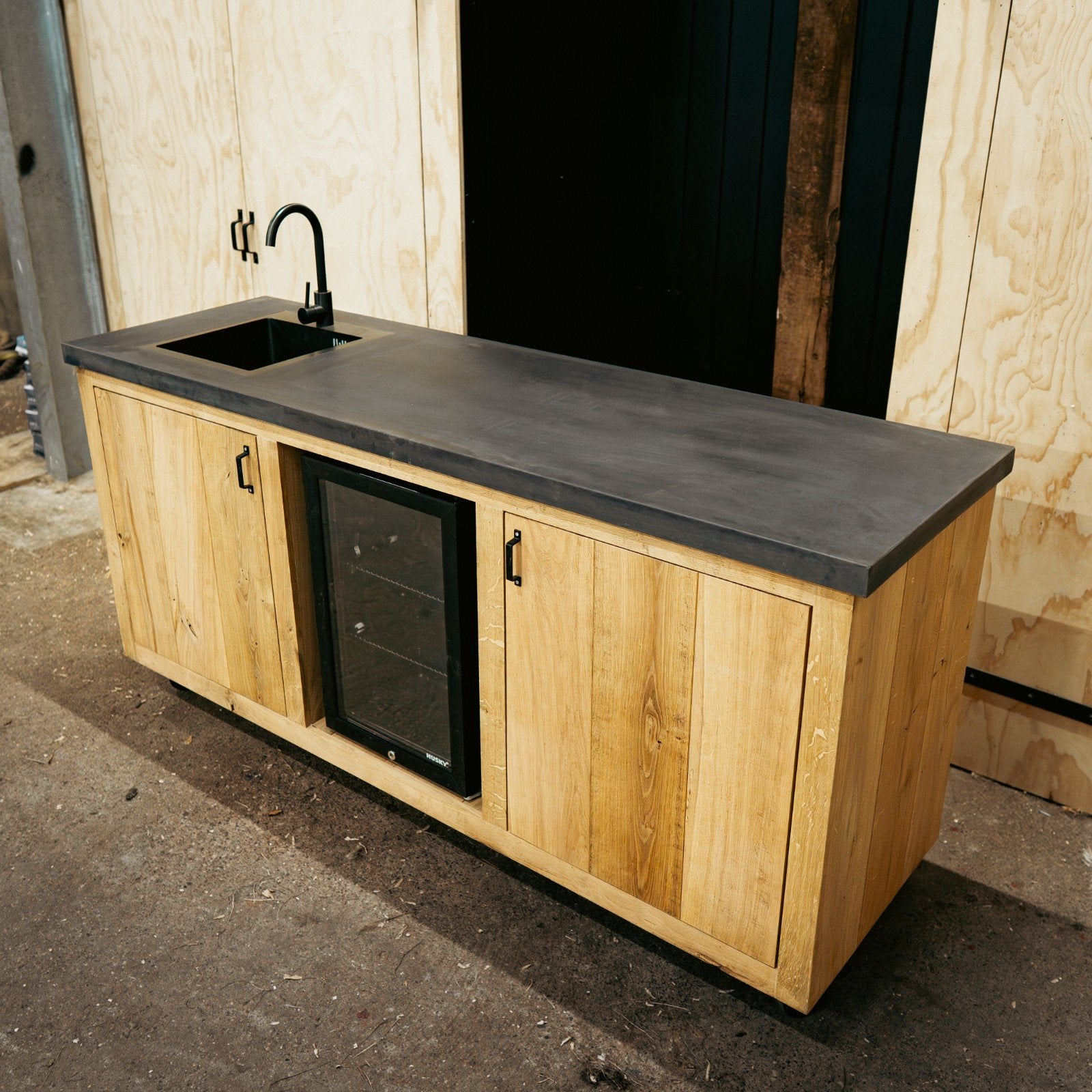 Te koop prachtige exclusieve buitenkeukens handgemaakt!!, Tuin en Terras, Buitenkeukens, Ophalen of Verzenden, Nieuw, Houtskool