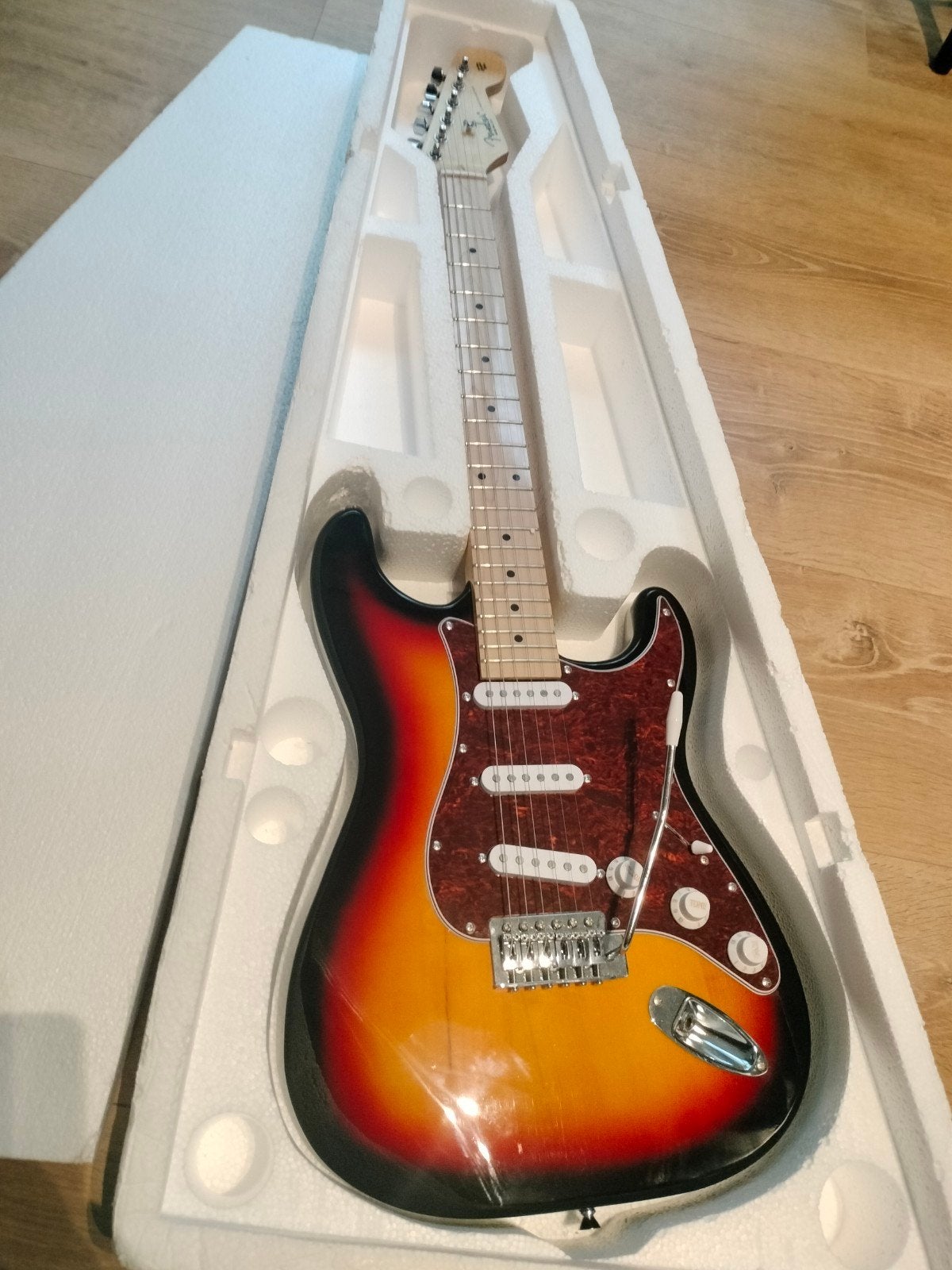 Nieuwe Stratocaster LET OP Nep Fender, Ophalen, Nieuw, Solid body, Overige merken