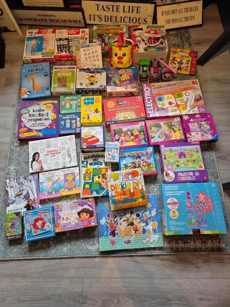 Spellen knutselen diamond painting puzzels puzzelen, Ophalen of Verzenden, 10 tot 50 stukjes, Zo goed als nieuw, 2 tot 4 jaar