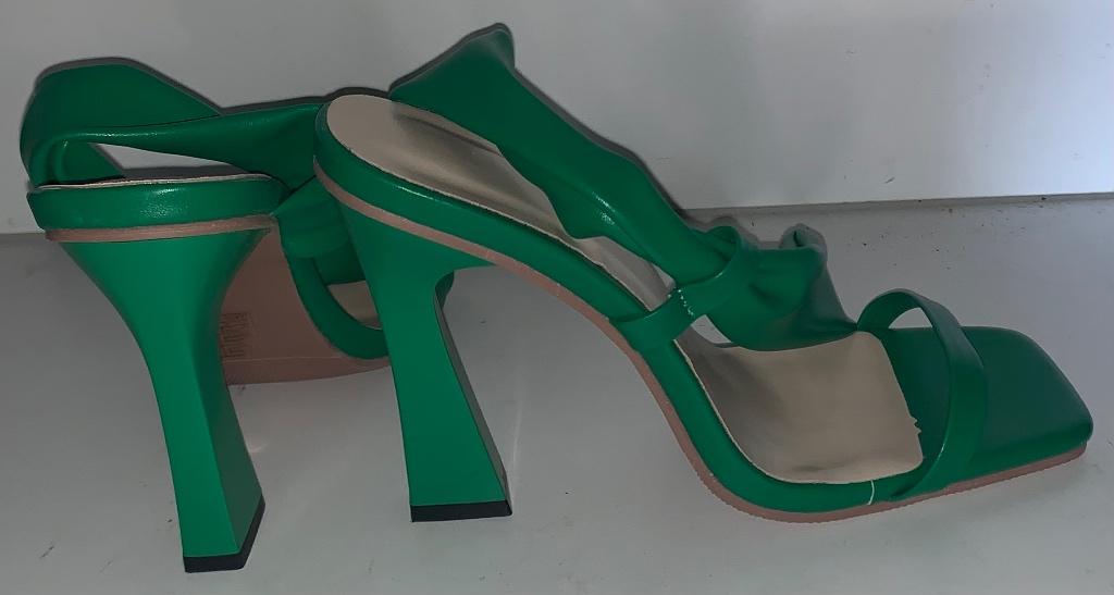 groene sexy sandalen met hoge hak mt 36 Nieuw!, Nieuw, Groen, Sandalen of Muiltjes, Ophalen of Verzenden