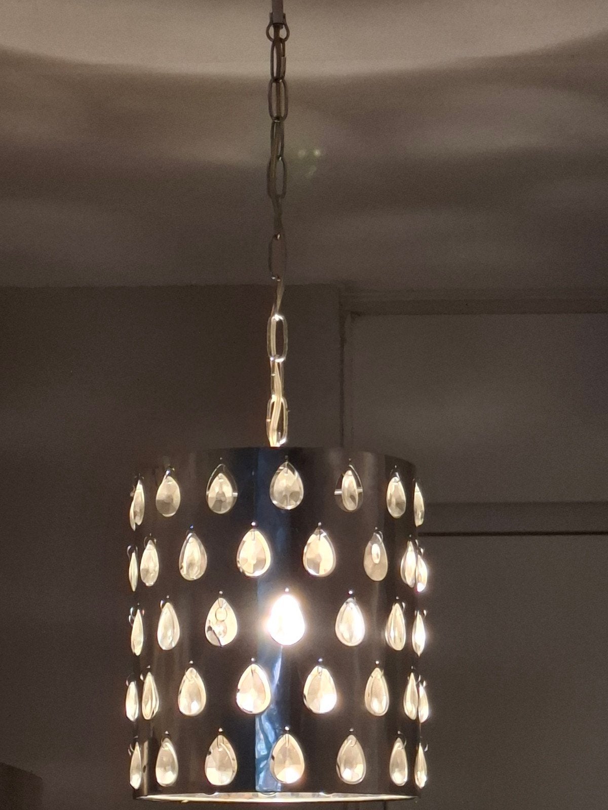 Moderne hanglamp met kristallen druppels, Huis en Inrichting, Lampen | Hanglampen, Zo goed als nieuw, Glas, Modern, Glamour, E27 (groot)