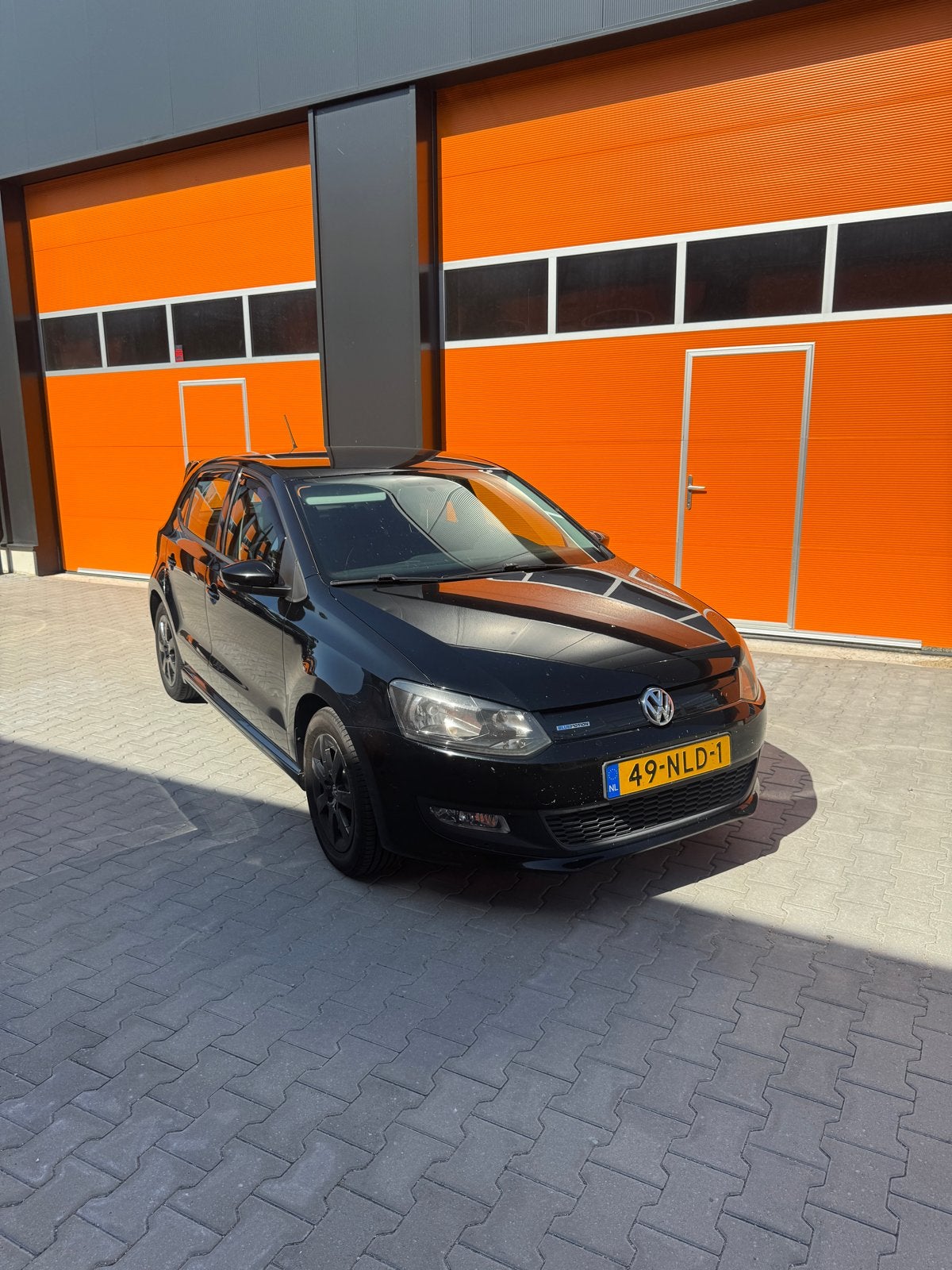 Volkswagen Polo 1.2 TDI 75PK 5D Bluemotion 2010 Zwart, Voorwielaandrijving, 74 pk, 1199 cc, 96 €/maand