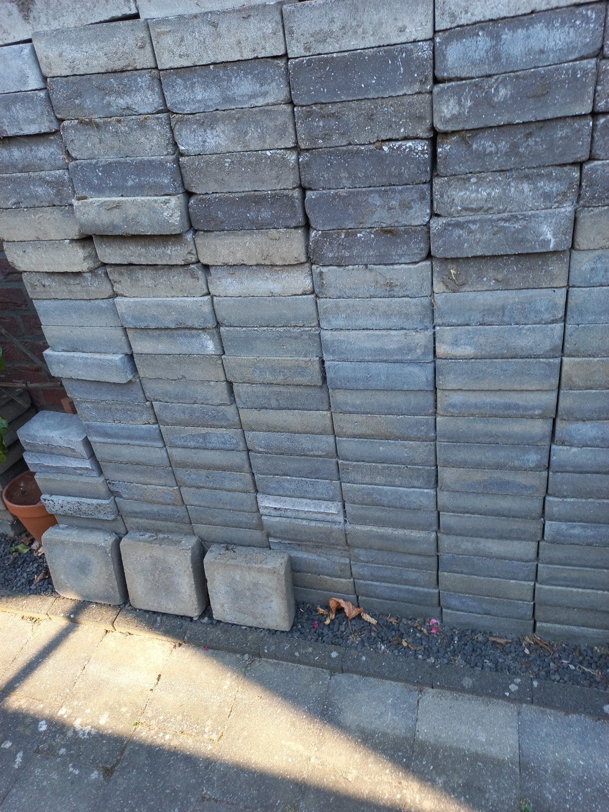 kleine beton tegels, blauw/grijs, Ophalen, Gebruikt, 10 m² of meer, Beton