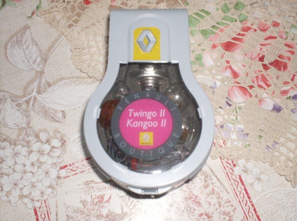 nieuwe renault twingo lampenset past ook op de kangoo 2, Ophalen of Verzenden, Nieuw, Renault