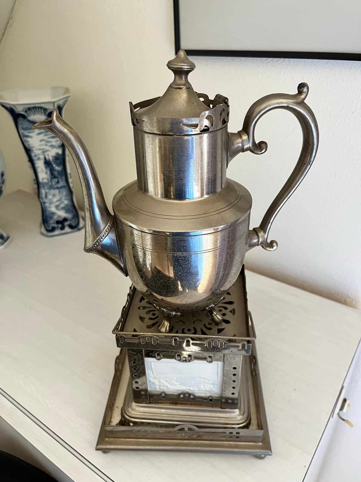Antieke verzilverde koffie- of theepot met brander, Ophalen, Zilver