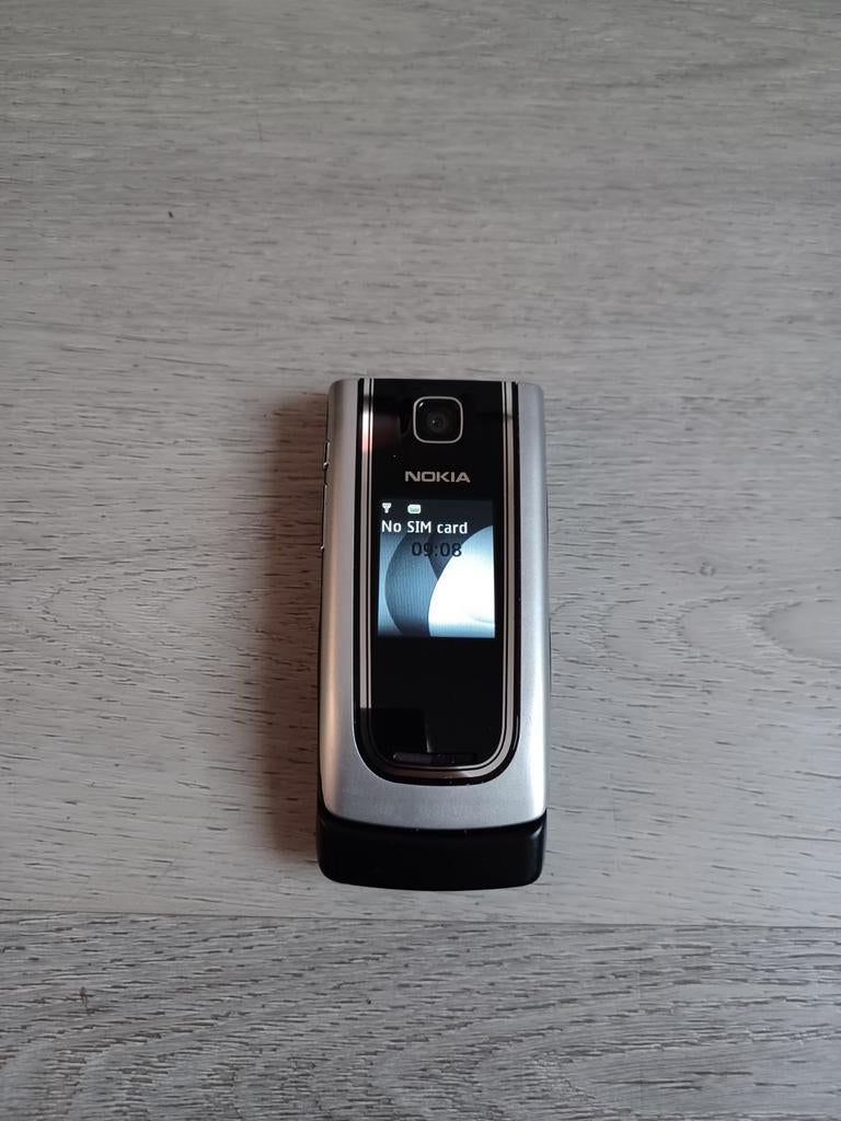 Zeldzame Nokia 6555 flip in nieuwstaat, Telecommunicatie, Ophalen of Verzenden, Zo goed als nieuw