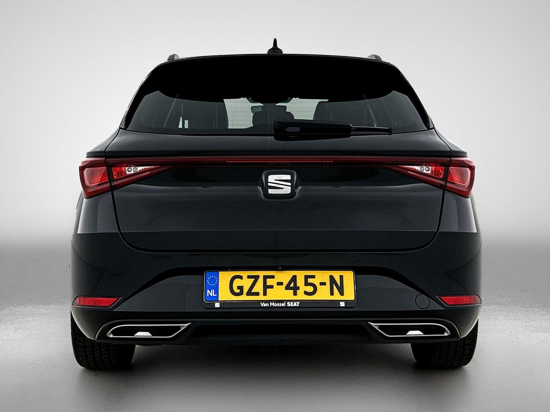 SEAT Leon Sportstourer 1.5 eTSI FR Business Intense | STOELV, Auto's, 12 maanden, 1325 kg, 4 cilinders, Leon