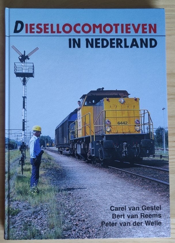 Boek: Diesellocomotieven in Nederland, Ophalen of Verzenden, Zo goed als nieuw, Trein