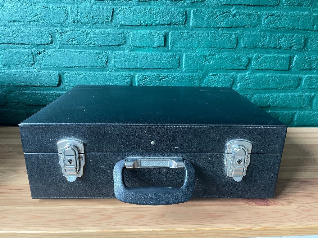 Vintage zwarte gereedschapskoffer – met gereedschapshouders, Ophalen of Verzenden
