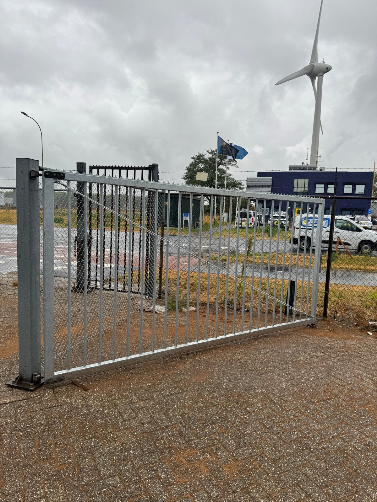 Stalen gegalvaniseerde draaipoort (2 delen), Tuin en Terras, Tuinhekken en Hekwerk, Ophalen, Met poort, Gebruikt, Overige typen