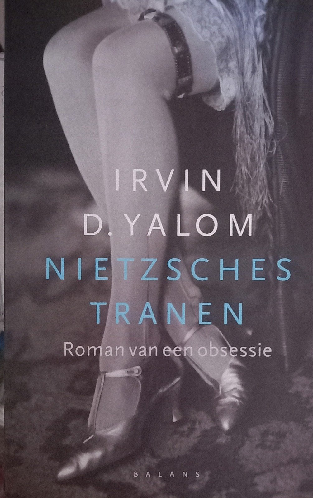 Irvin D. Yalom - Nietzsches tranen, Ophalen of Verzenden, Zo goed als nieuw, Irvin D. Yalom