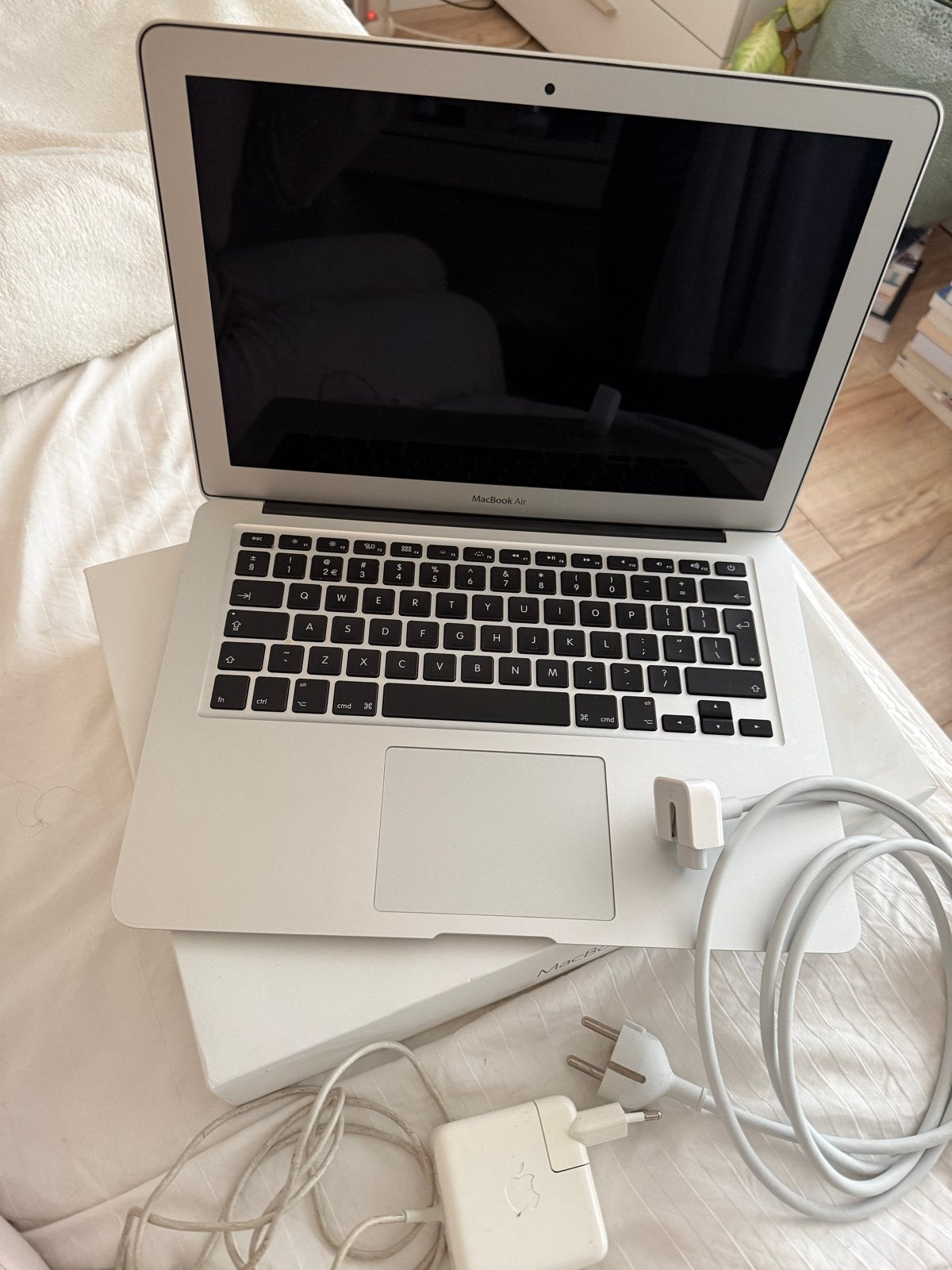 MacBook Air 13-inch (Early 2015) - 2.2 GHz i7, 8GB RAM, Gebruikt, 2 tot 3 Ghz, Qwerty, 8 GB